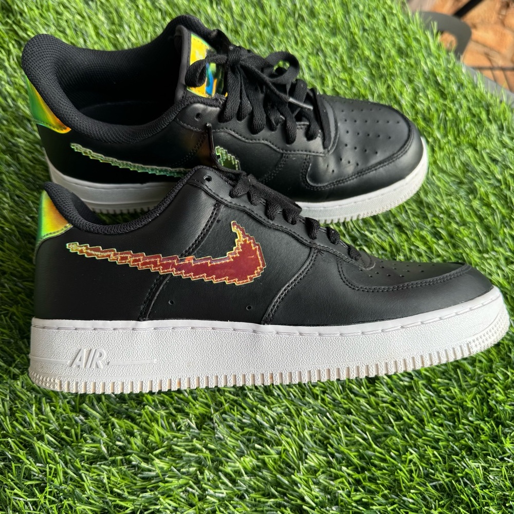 Nike Air Force 1 Low Iridescent Pixel - Black Men’s Size 8.5 - Picture 3 of 9